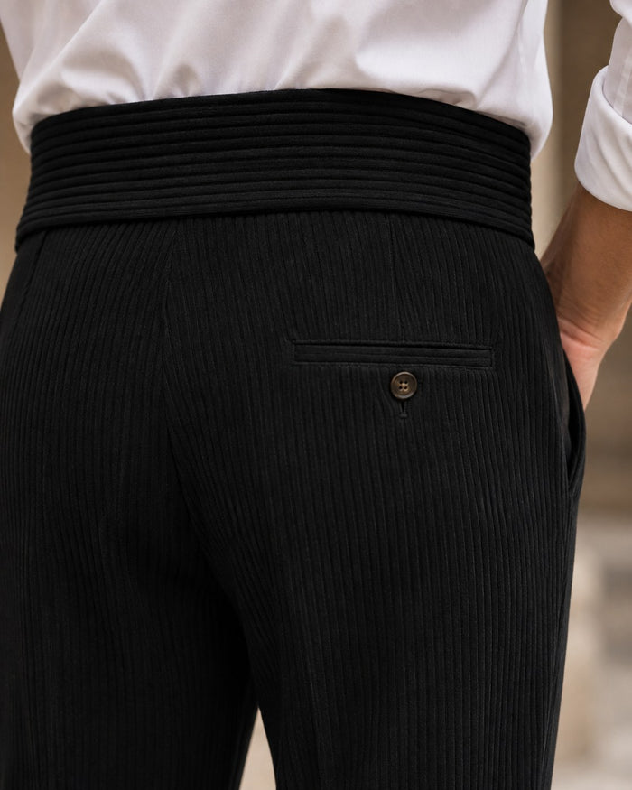 Luppo Trousers - Black detail